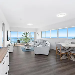 4* Aparthotel Narrowneck Court