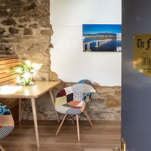 Sanctum Boutique , Hobart Australia